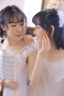 女教师2在线